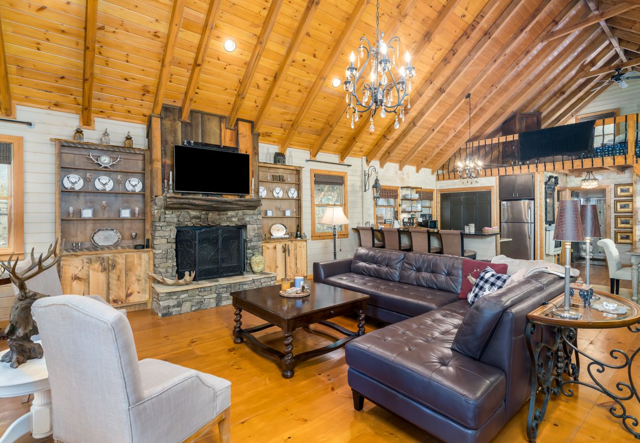 Cabin in Blue Ridge - Laurel Mountain Chalet