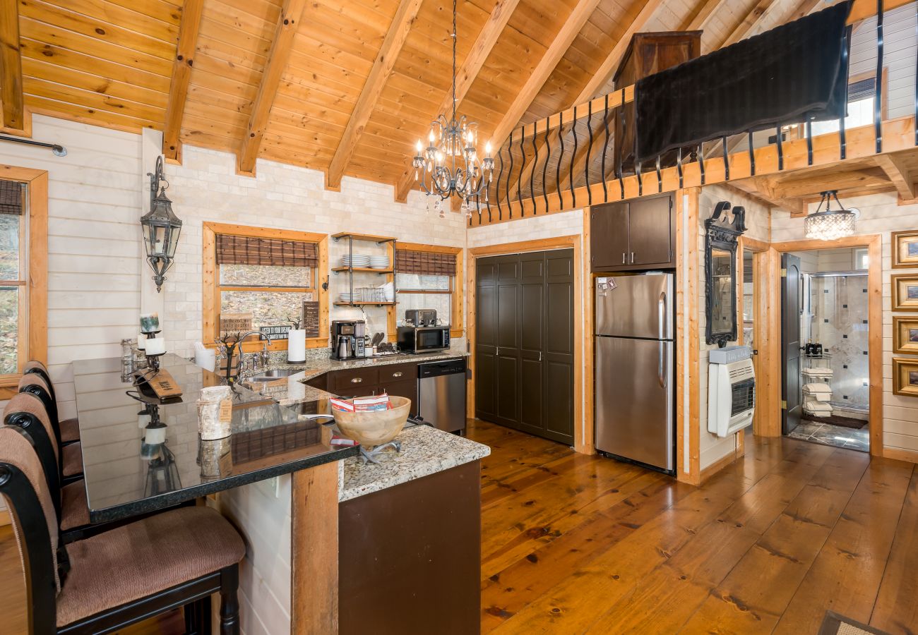 Cabin in Blue Ridge - Laurel Mountain Chalet