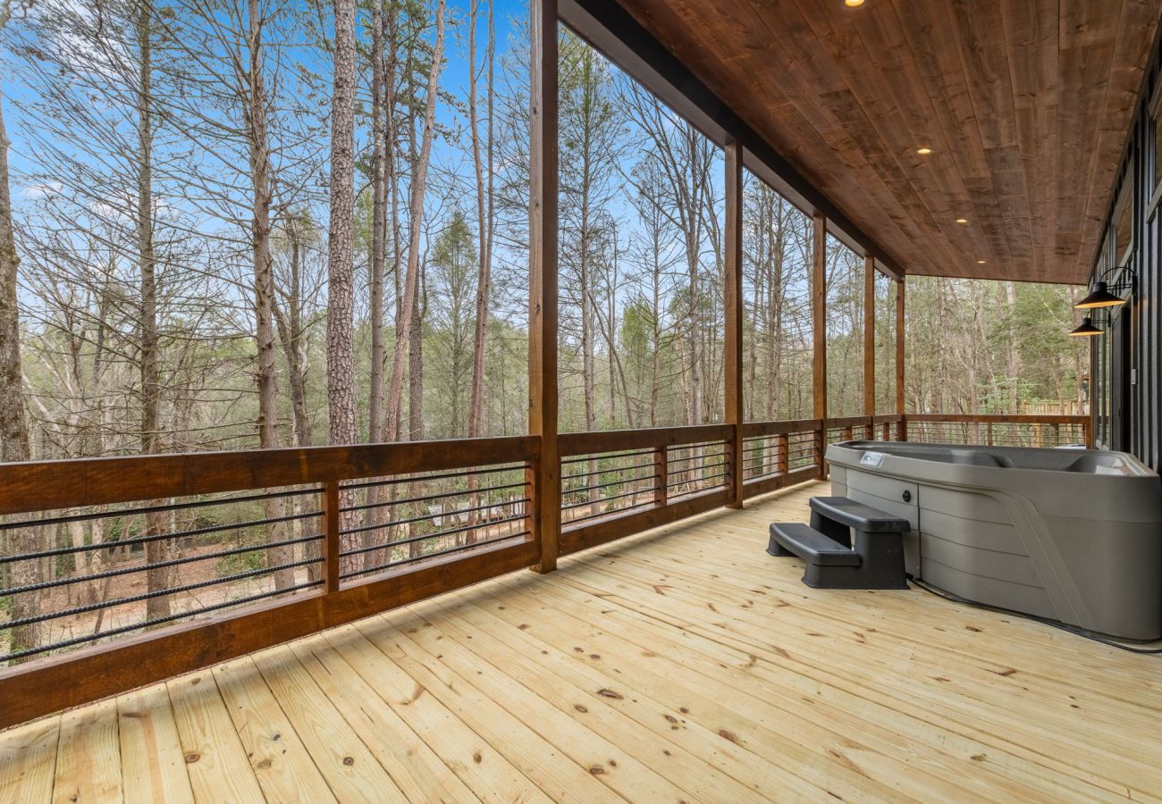 House in Blue Ridge - Hemlock Hollow: Luxury Tiny Home, Hot Tub