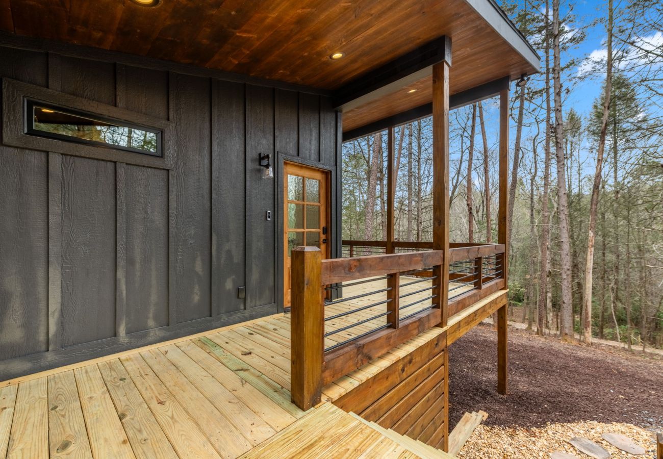 House in Blue Ridge - Hemlock Hollow: Luxury Tiny Home, Hot Tub