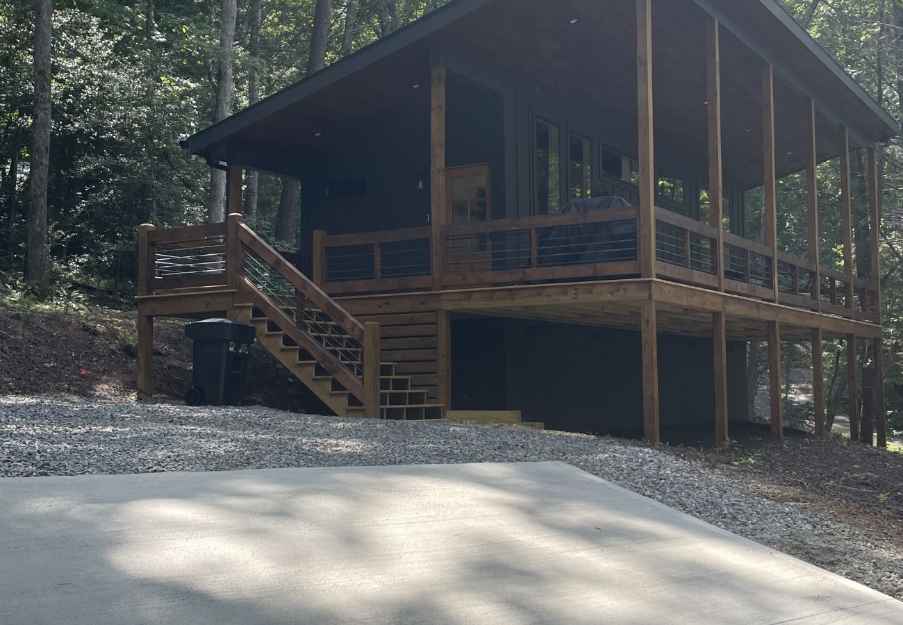 House in Blue Ridge - Hemlock Hollow: Luxury Tiny Home, Hot Tub