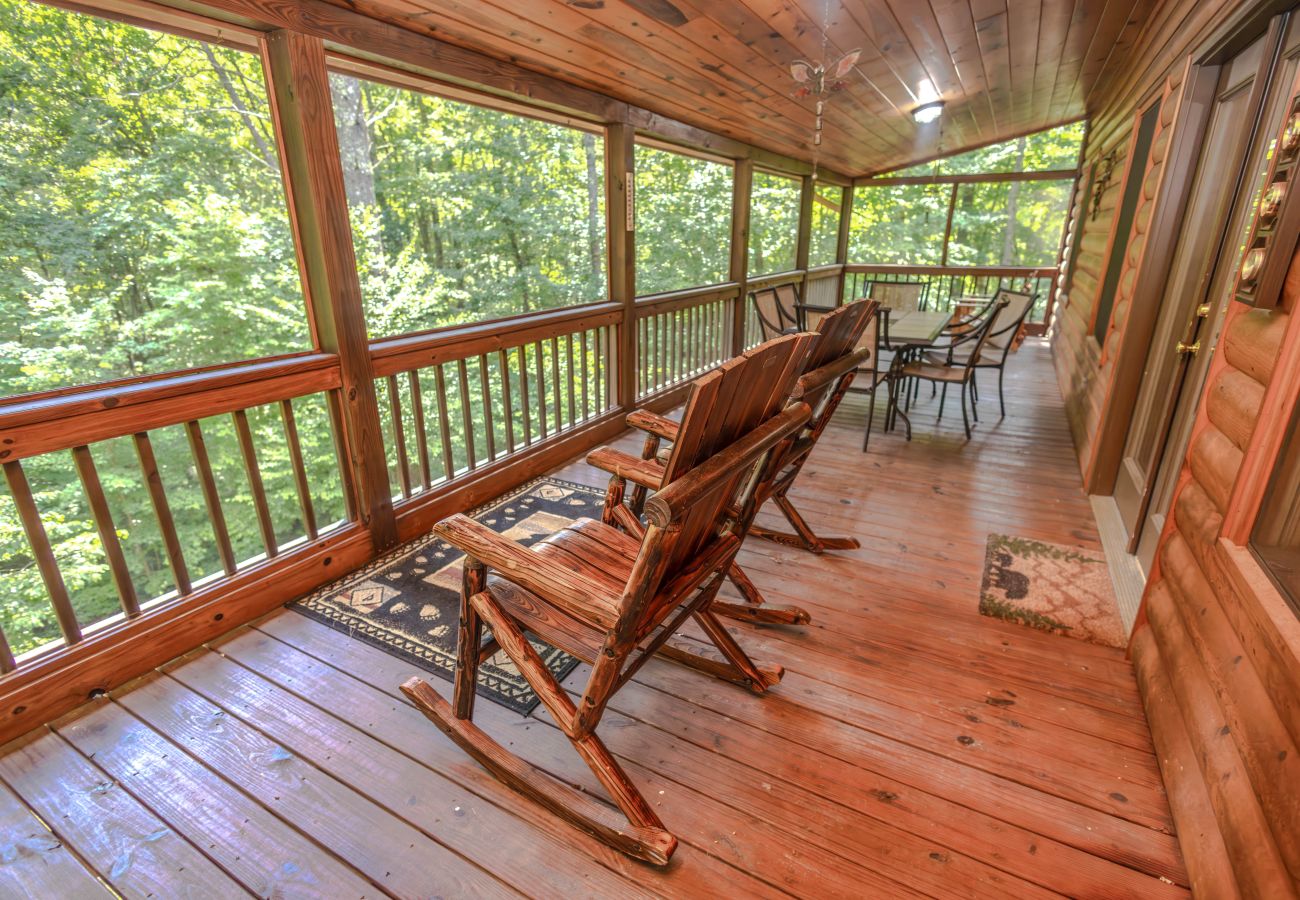 Cabin in Blue Ridge - Aska Black Bear Lodge