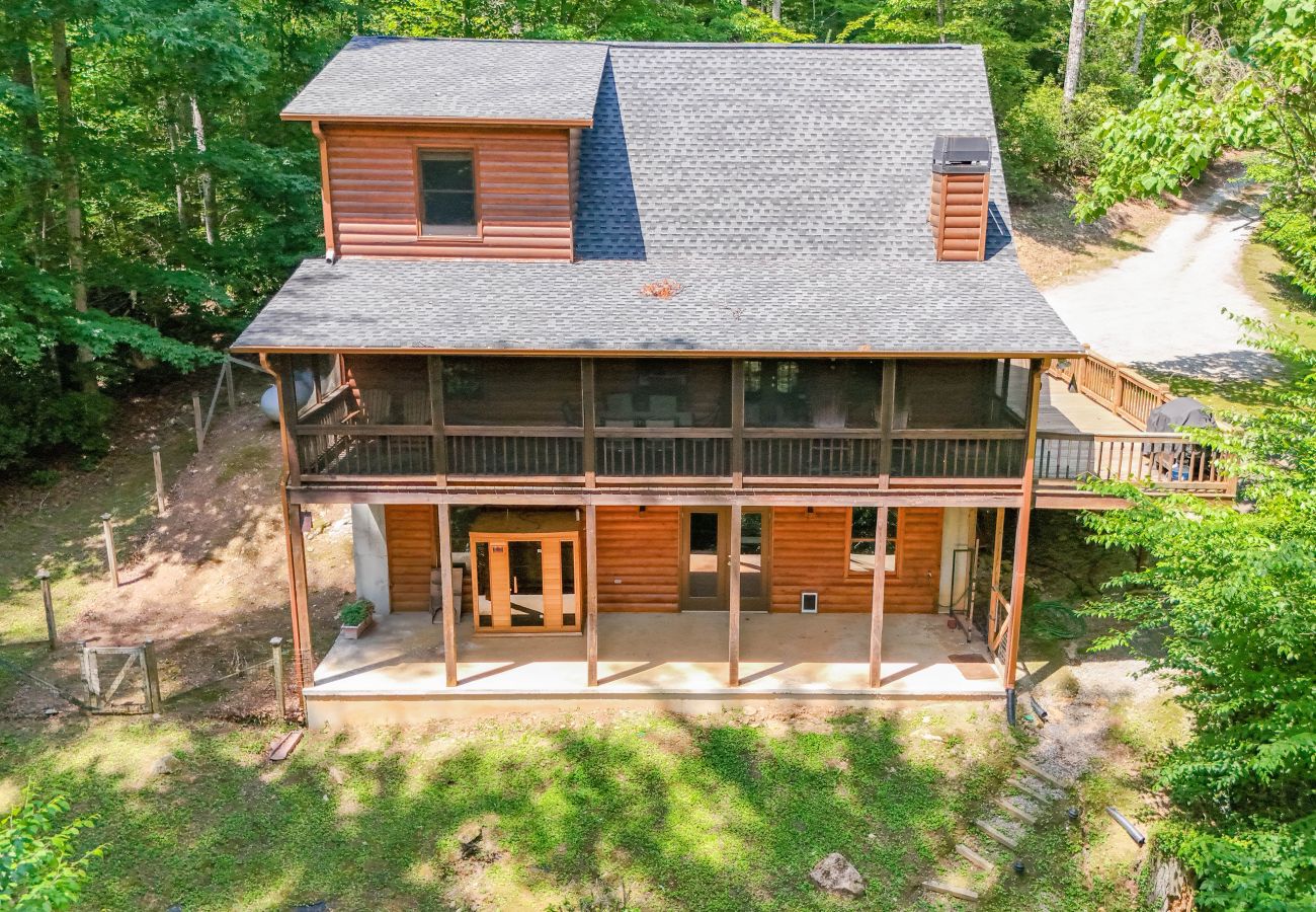 Cabin in Blue Ridge - Aska Black Bear Lodge