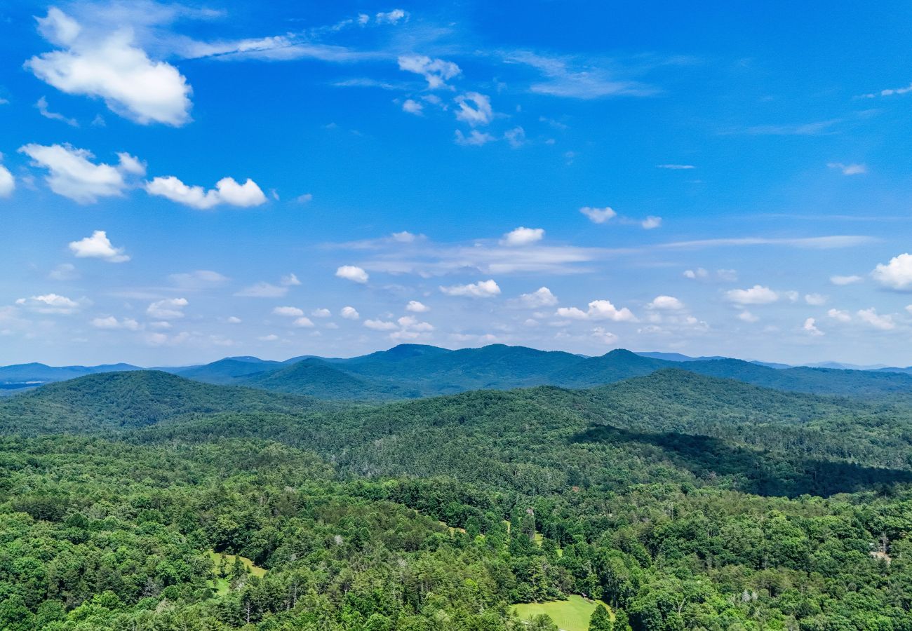 Cabin in Blue Ridge - Aska Black Bear Lodge