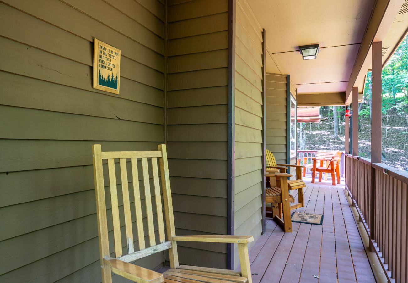 House in Ellijay - Cozy Cabin Nest