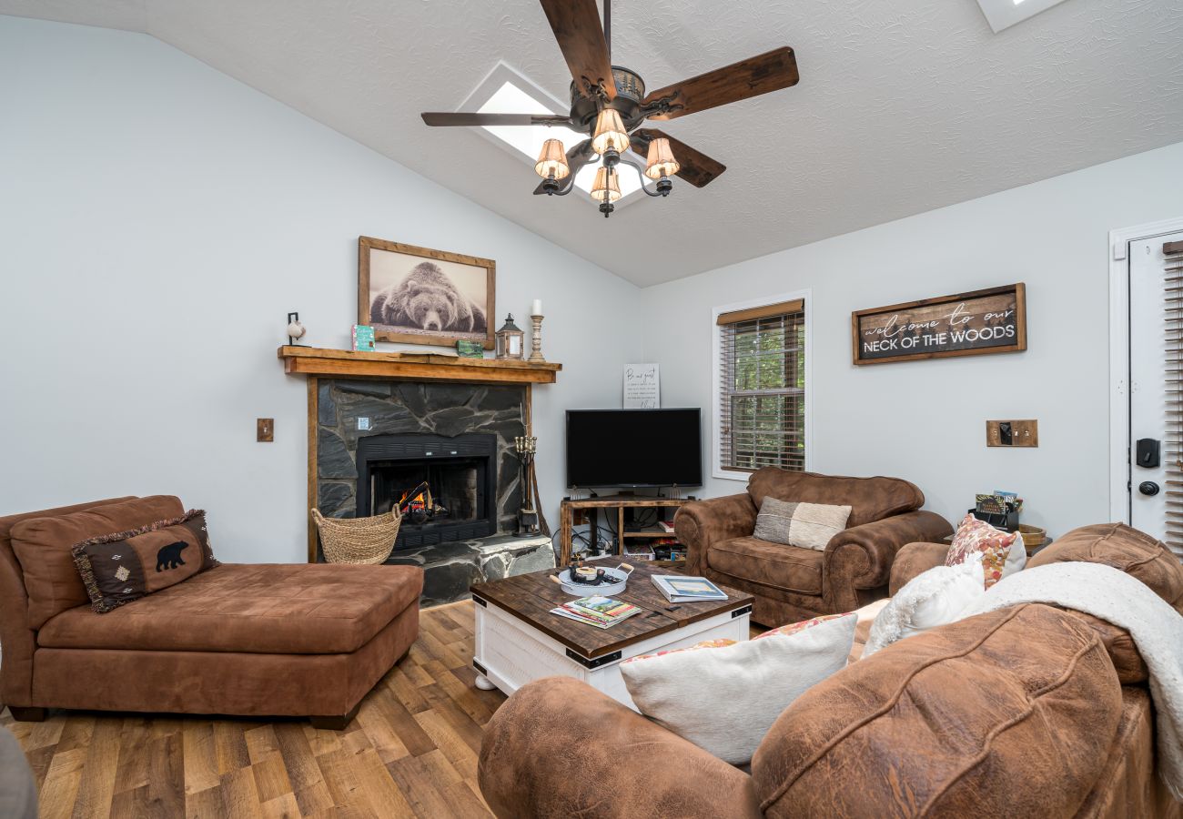 House in Ellijay - Cozy Cabin Nest