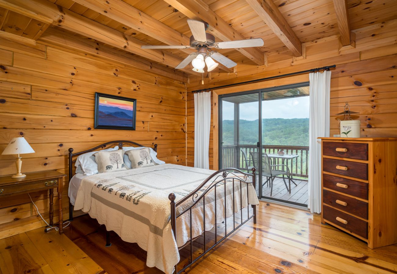 Cabin in Blue Ridge - Stargazers Perch