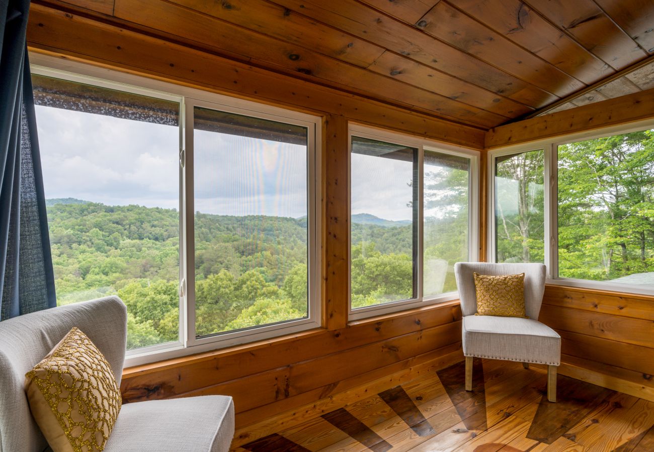 Cabin in Blue Ridge - Stargazers Perch