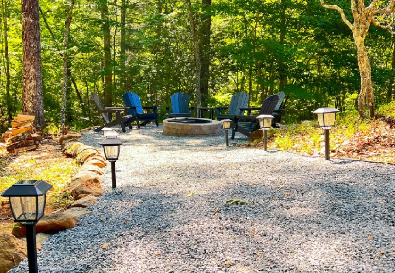 Cabin in Blue Ridge - Peaceful ASKA